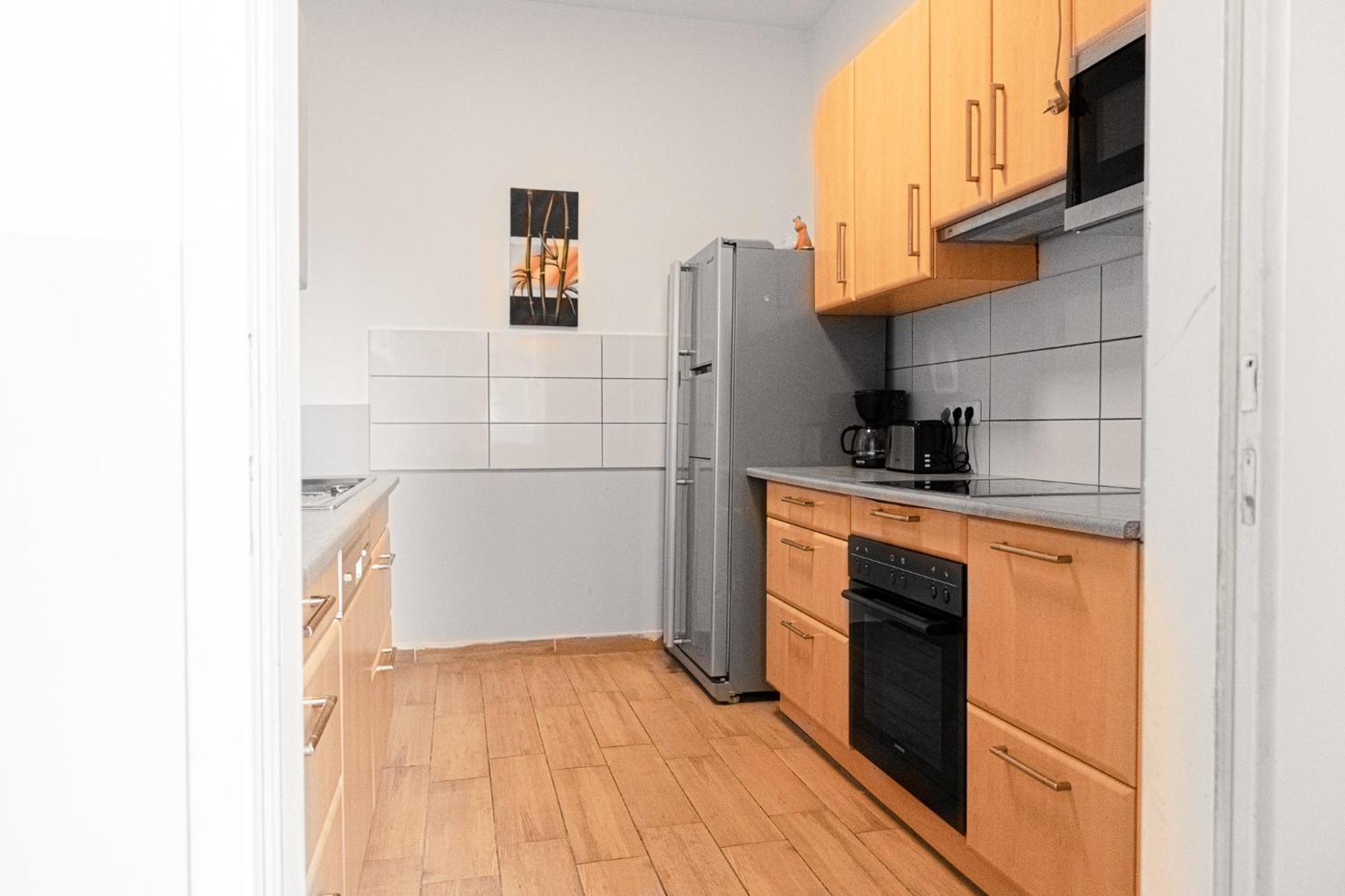 Lovely 2Br Shared Apartment, Enkplatz U3, 15Min To Center Wien Exterior foto