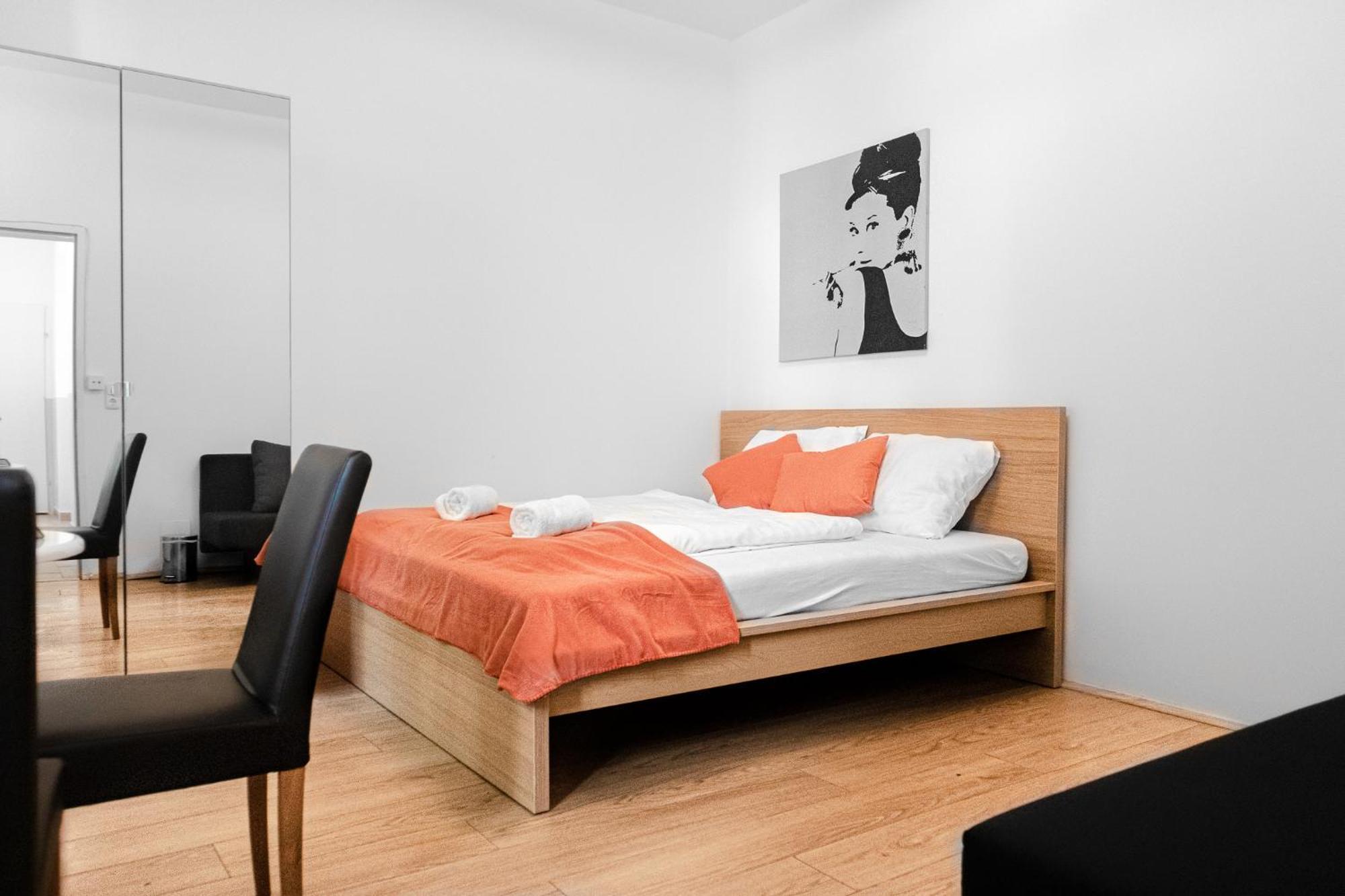 Lovely 2Br Shared Apartment, Enkplatz U3, 15Min To Center Wien Exterior foto